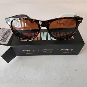 NWOT Sunglasses